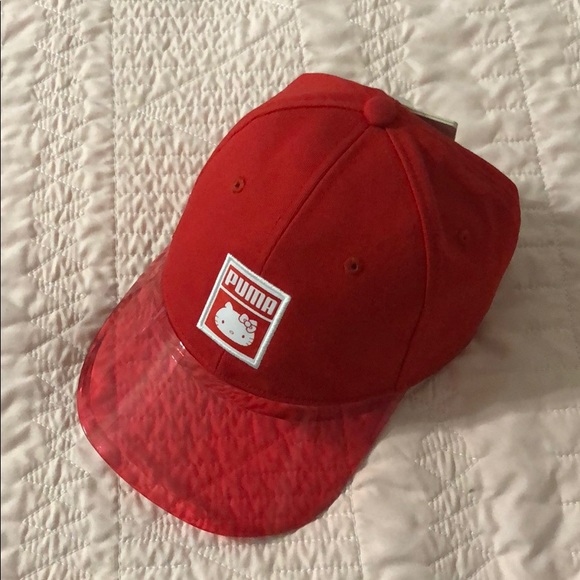hello kitty puma hat